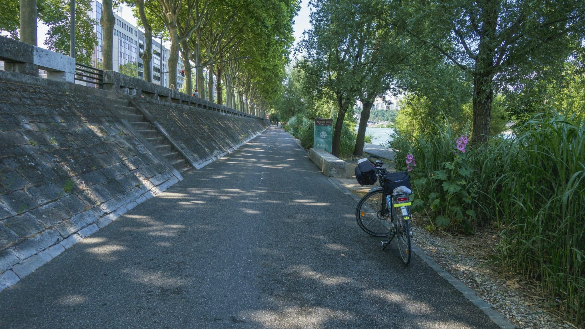 découvrez les dernières innovations de vélos urbains pour une expérience de conduite unique et moderne.