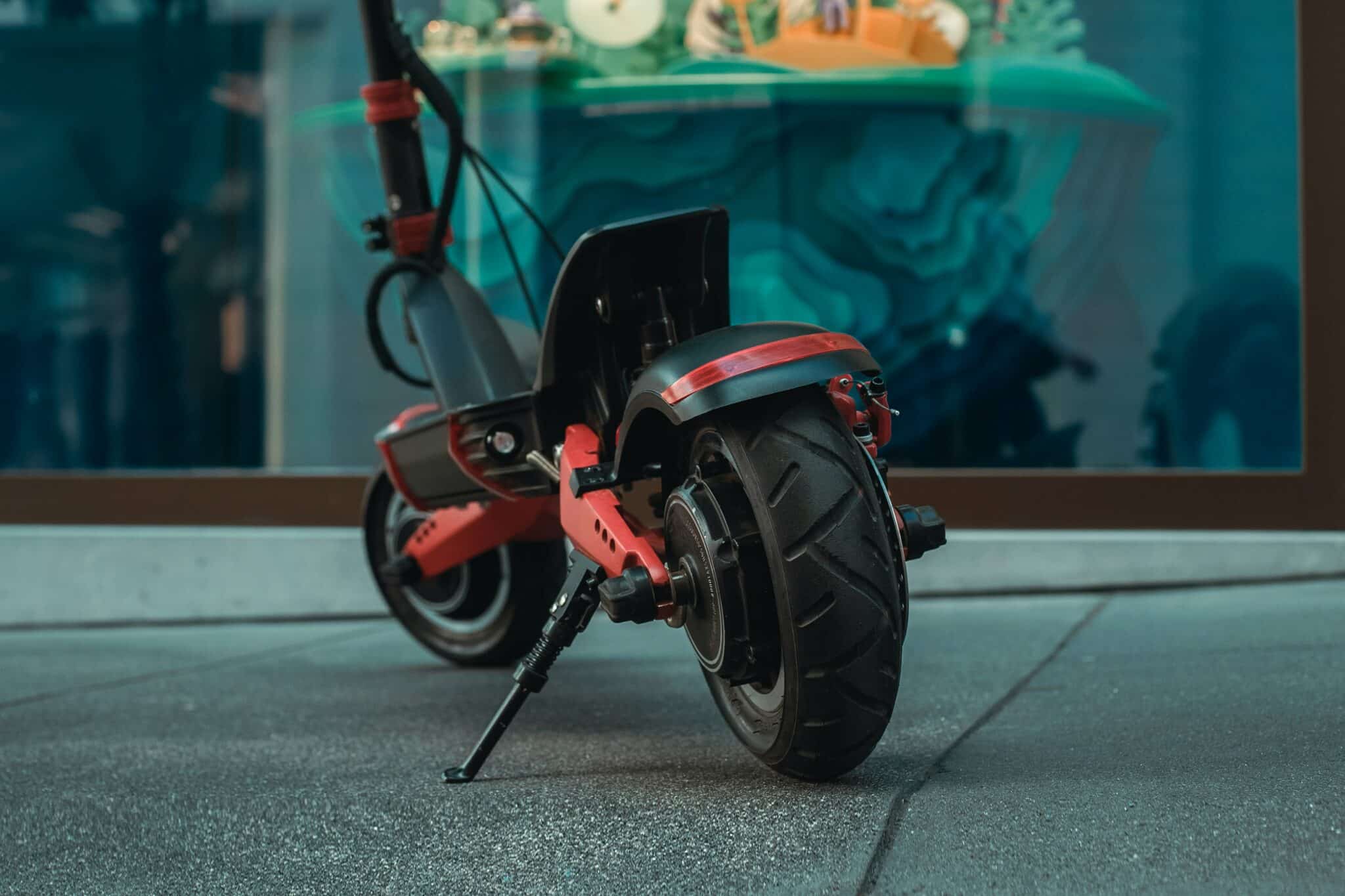 découvrez notre gamme de trottinettes électriques pour une mobilité urbaine durable et pratique. profitez d'un mode de transport écologique et innovant avec nos trottinettes électriques.