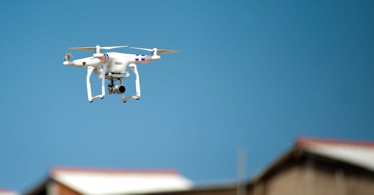 découvrez tout sur les hélices d'avion : leur fonctionnement, leurs types et leur importance dans l'aviation. apprenez comment ces composants essentiels influencent la performance des avions et garantissent des vols en toute sécurité.
