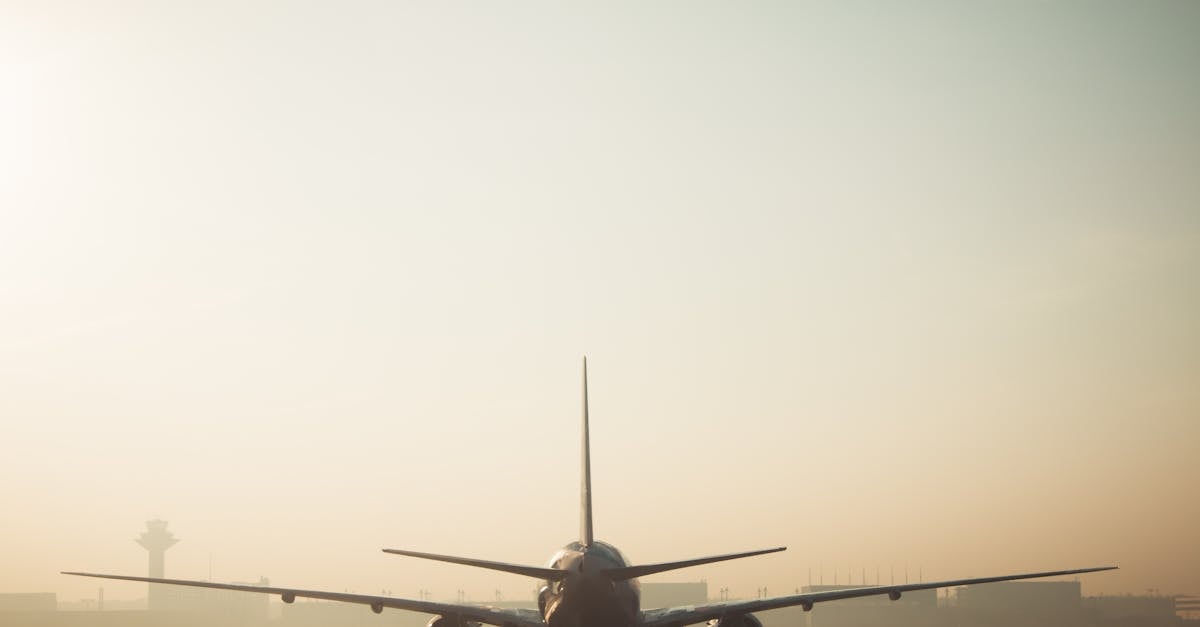 découvrez le monde des compagnies aériennes avec nos guides complets, conseils de voyage et informations sur les meilleures offres de billets d'avion pour des destinations à travers le globe.