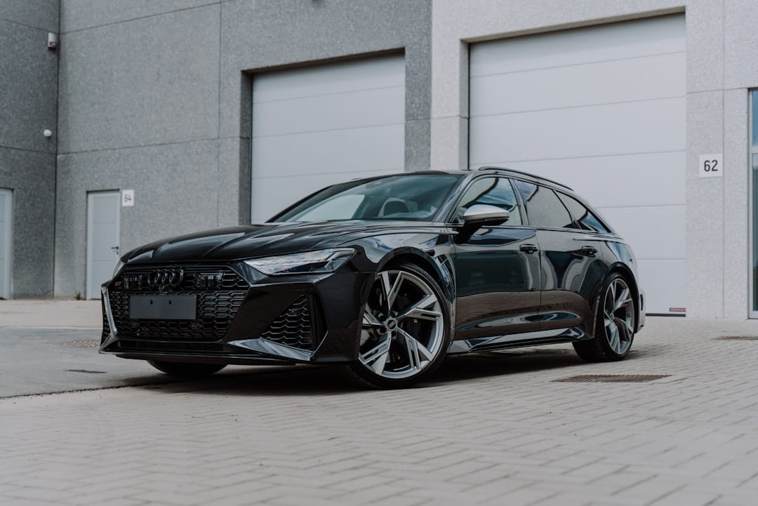 découvrez l'univers d'audi : innovation, performance et design premium. plongez dans la gamme de véhicules qui allie technologie de pointe et élégance intemporelle.