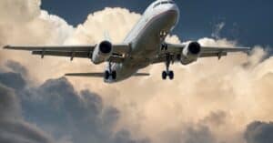 découvrez l'univers fascinant de l'aviation : son histoire, ses technologies, et ses innovations. explorez les différentes facettes de l'aéronautique, des avions commerciaux aux avions de chasse, et plongez dans les enjeux futurs de cette industrie dynamique.