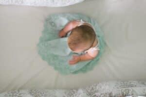 découvrez notre gigoteuse pour bébé, conçue pour assurer un sommeil sûr et confortable à votre tout-petit. idéale pour les nuits paisibles et bien au chaud.