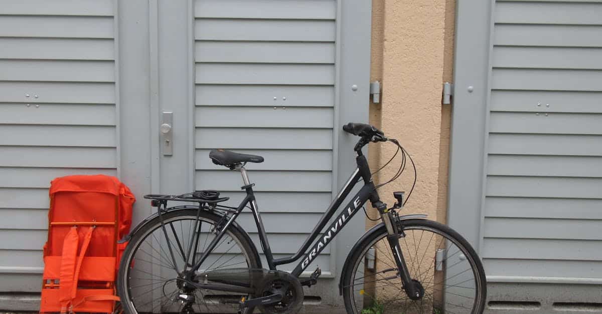découvrez notre sélection de remorques pour vélos, idéales pour transporter vos affaires en toute sécurité et confort. que vous soyez en balade ou en camping, nos remorques robustes et pratiques s'adaptent à tous vos besoins. explorez de nouvelles aventures à deux roues!
