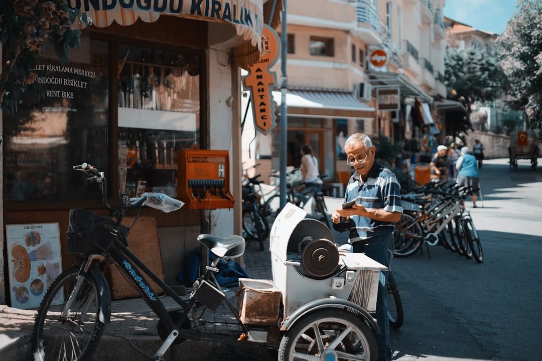 découvrez la performance et le style des scooters blunt, conçus pour les passionnés de freestyle. profitez d'une glisse fluide et d'un design moderne pour des tricks impressionnants et un maximum de plaisir sur votre trottinette.