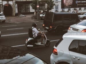 découvrez les scooters blunt, alliant performance et style pour des aventures urbaines inoubliables. parfaits pour les riders de tous niveaux, ces scooters vous offriront une expérience de glisse unique et fluide. explorez notre gamme dès maintenant !