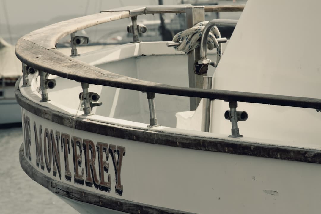 découvrez notre sélection de raccords et accessoires pour bateaux, garantissant performance et durabilité pour toutes vos installations maritimes.