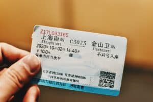 réservez vos billets de train en quelques clics ! profitez des meilleures offres pour voyager confortablement et à prix réduit. planifiez votre prochaine aventure dès maintenant.