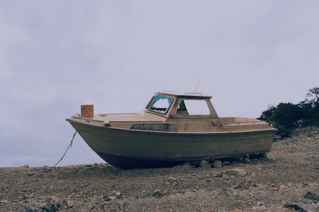 découvrez notre guide complet sur la construction de bateaux, où vous apprendrez les techniques, matériaux et astuces nécessaires pour réaliser votre propre embarcation. que vous soyez débutant ou bricoleur expérimenté, faites naviguer vos idées !