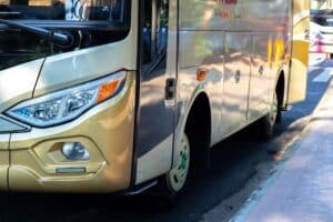 découvrez tout sur les bus : types, avantages, horaires et conseils pratiques pour vos trajets en transport en commun. profitez d'un moyen de transport économique et écologique tout en explorant votre ville ou vos destinations préférées.