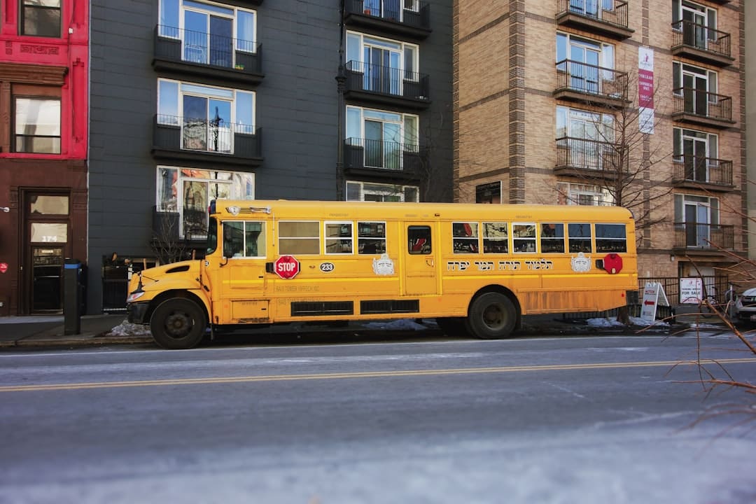 découvrez comment annuler une amende de bus : démarches, conditions d’annulation et conseils pour éviter ou contester votre contravention facilement.