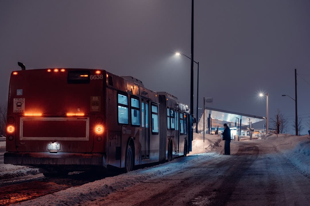 découvrez comment annuler une amende de bus, les conditions d'annulation, les démarches à suivre et les conseils pour éviter les sanctions lors de vos déplacements en transport en commun.