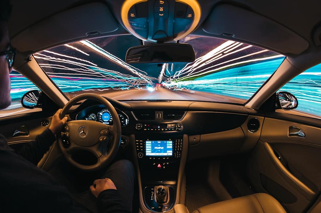 découvrez notre rampe pour voiture, idéale pour faciliter l'accès à votre véhicule. parfaite pour les garages et les lieux de travail, elle offre une sécurité optimale et une utilisation pratique au quotidien.