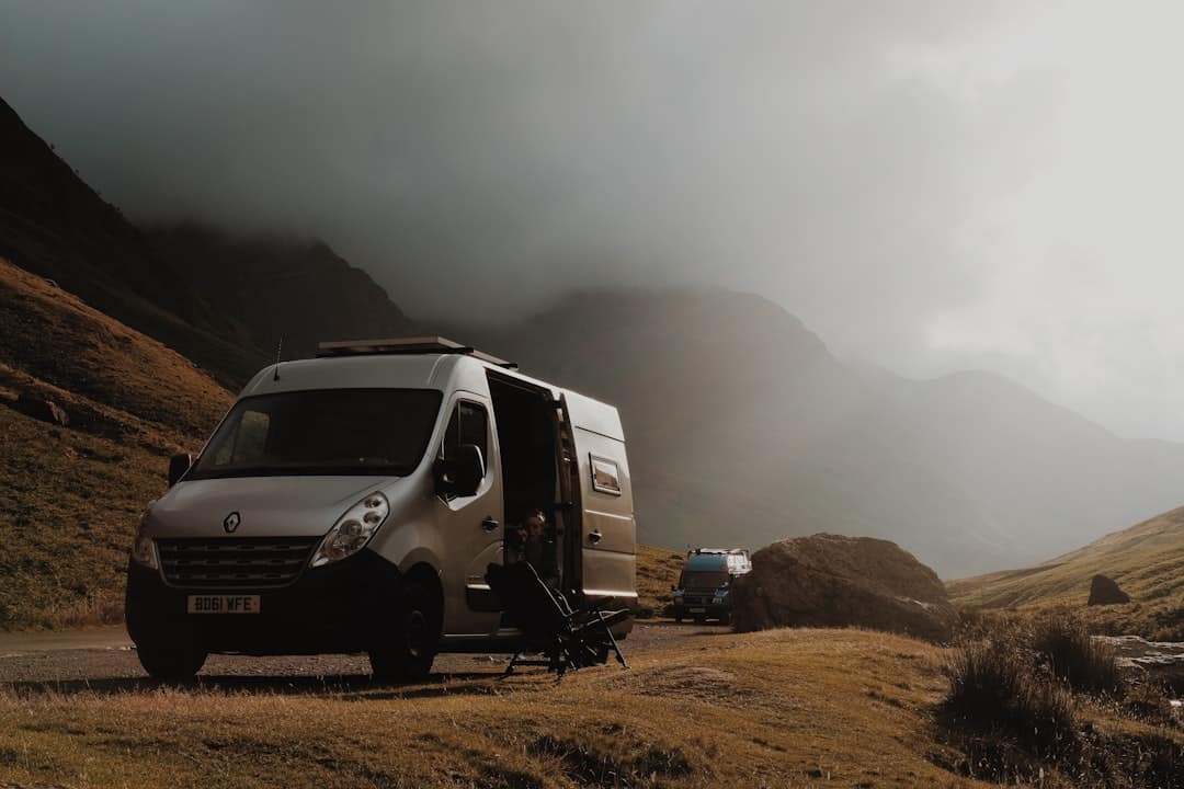 découvrez les avantages des camions citroën : robustesse, fiabilité, technologies innovantes et solutions économiques pour optimiser votre activité professionnelle.