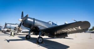 découvrez les avions corsair, emblèmes de performance et d'innovation dans l'aéronautique. explorez l'histoire, les modèles et les caractéristiques uniques de ces appareils légendaires.