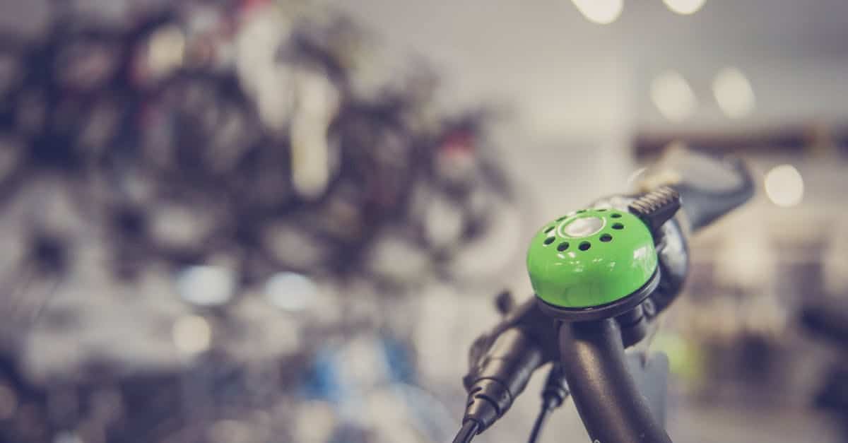 découvrez notre sélection d’équipements de cyclisme : vêtements, casques, chaussures, accessoires et tout le nécessaire pour améliorer vos performances et rouler en toute sécurité.