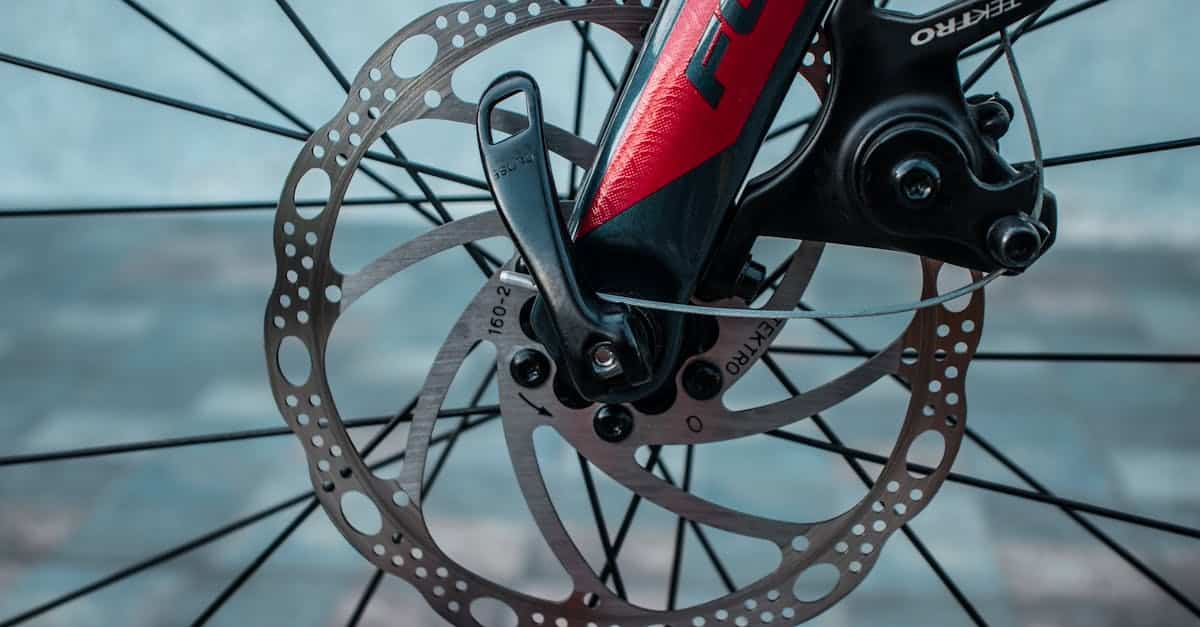 découvrez notre sélection d’équipements de cyclisme : casques, vêtements, chaussures et accessoires pour tous les niveaux. améliorez vos performances et roulez en toute sécurité !