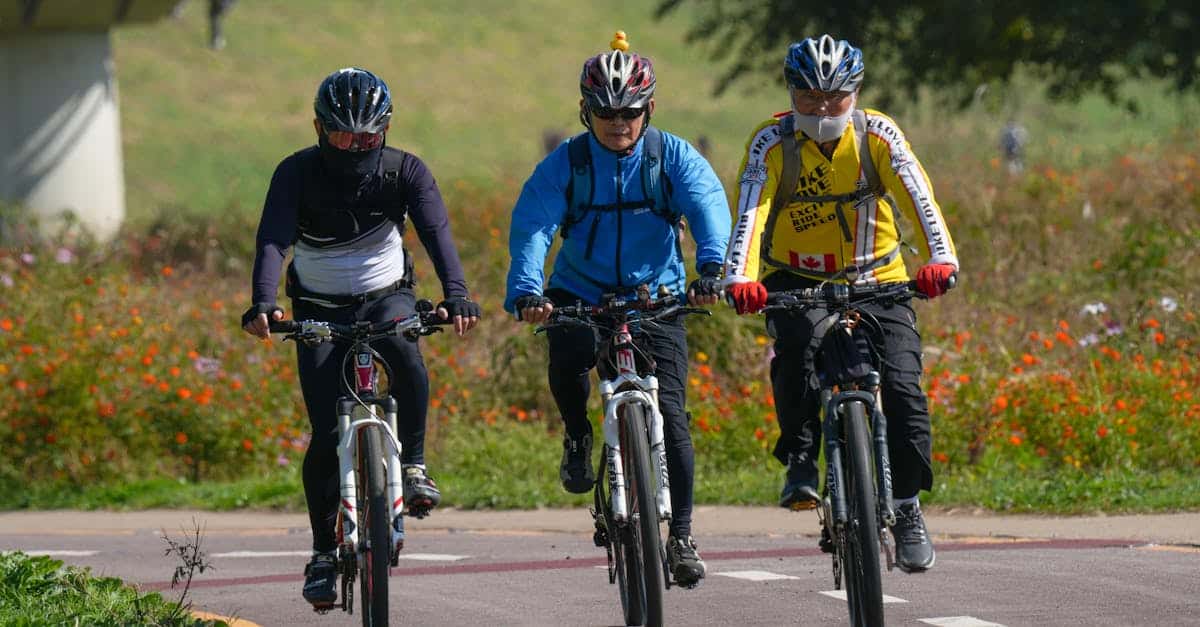 découvrez le tourisme à vélo : explorez des paysages magnifiques, vivez des aventures uniques et profitez d'un mode de voyage écologique et sportif.