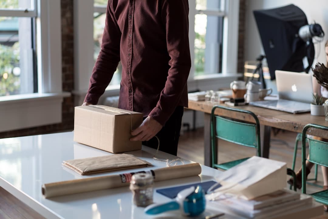 optez pour notre service de delivery rapide et sécurisé. faites-vous livrer vos produits préférés directement à domicile, en toute simplicité et efficacité.