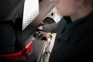 découvrez les avantages des voitures électriques : durabilité, économies de carburant, et performance exceptionnelle. explorez les différents modèles et technologies pour un avenir plus vert.