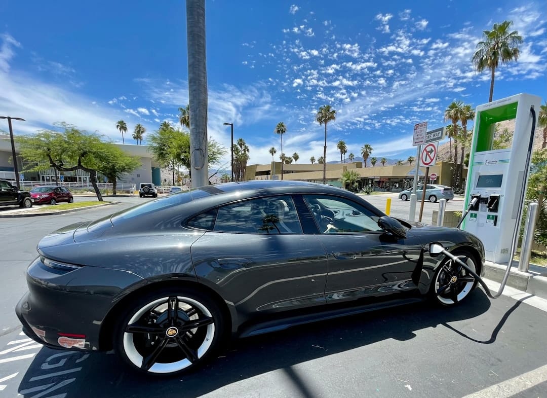 découvrez les avantages des voitures électriques : performance, écologie et économie d'énergie. adoptez une conduite durable avec une large sélection de modèles adaptés à tous les besoins.