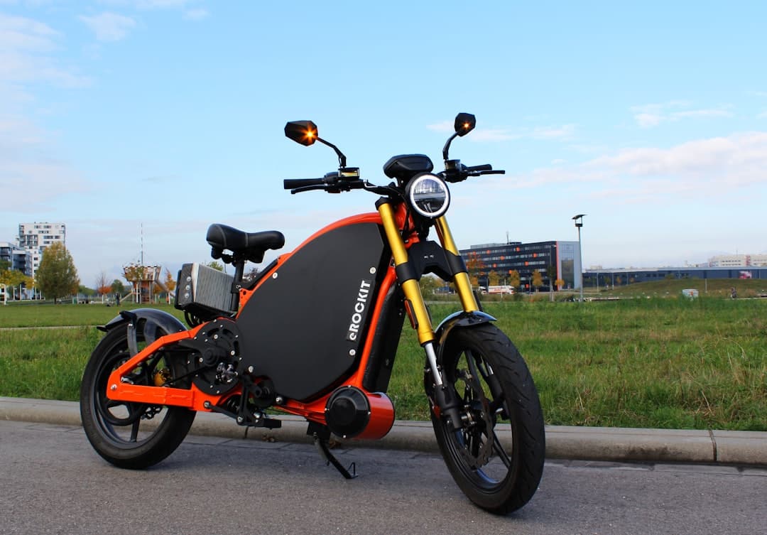 découvrez les motos électriques : performance, écologie et innovation. trouvez les meilleurs modèles, conseils d'achat et avantages de la mobilité électrique sur deux roues.