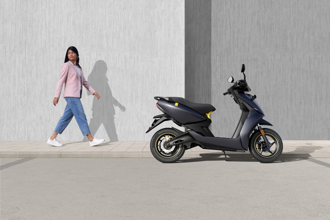 découvrez les dernières innovations en matière de motos électriques. performances, autonomie, et respect de l'environnement sont au rendez-vous pour une expérience de conduite unique.