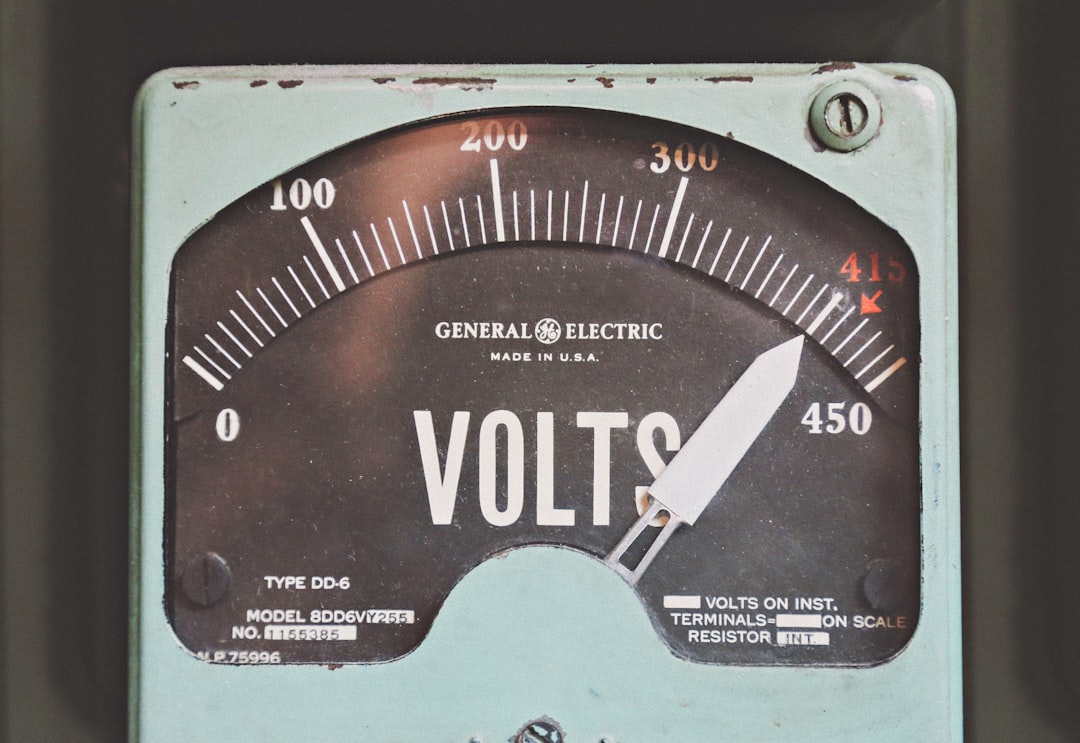 découvrez tout sur la vitesse des trottinettes électriques : des conseils, des astuces et des informations essentielles pour optimiser votre expérience de conduite. bienvenue dans le monde des trottinettes rapides et efficaces !