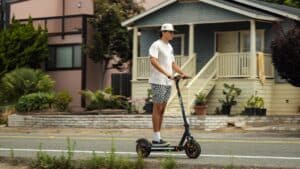 découvrez notre sélection de pneus pour trottinettes électriques, conçus pour garantir sécurité et performance sur tous les terrains. améliorez votre expérience de conduite tout en profitant d'une adhérence optimale et d'une durabilité exceptionnelle.