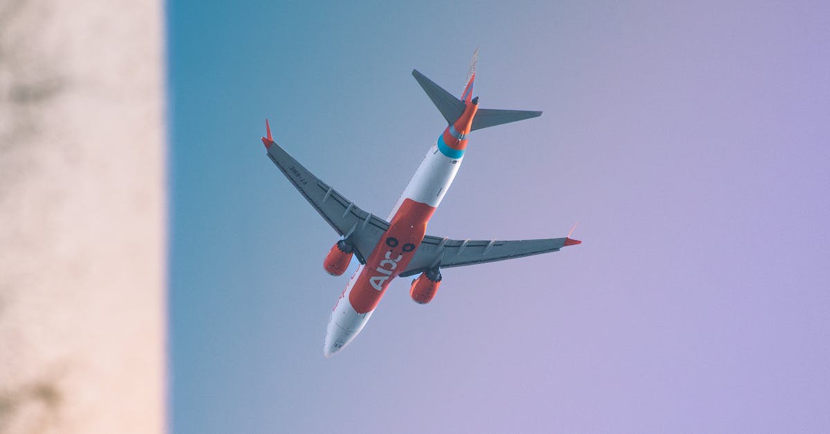 découvrez l'avion le plus rapide jamais conçu, explorant ses performances exceptionnelles et son impact sur l'aviation moderne.