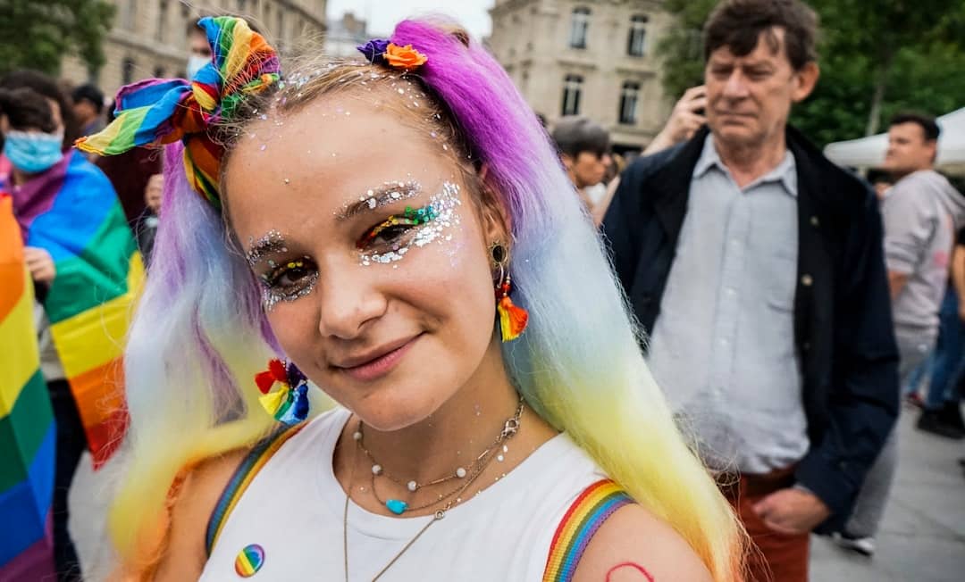 découvrez le monde captivant des filles, où chaque personnalité brille par son unicité. explorez des histoires inspirantes, des conseils de mode, et les dernières tendances qui célèbrent la diversité et la force des jeunes femmes d'aujourd'hui.