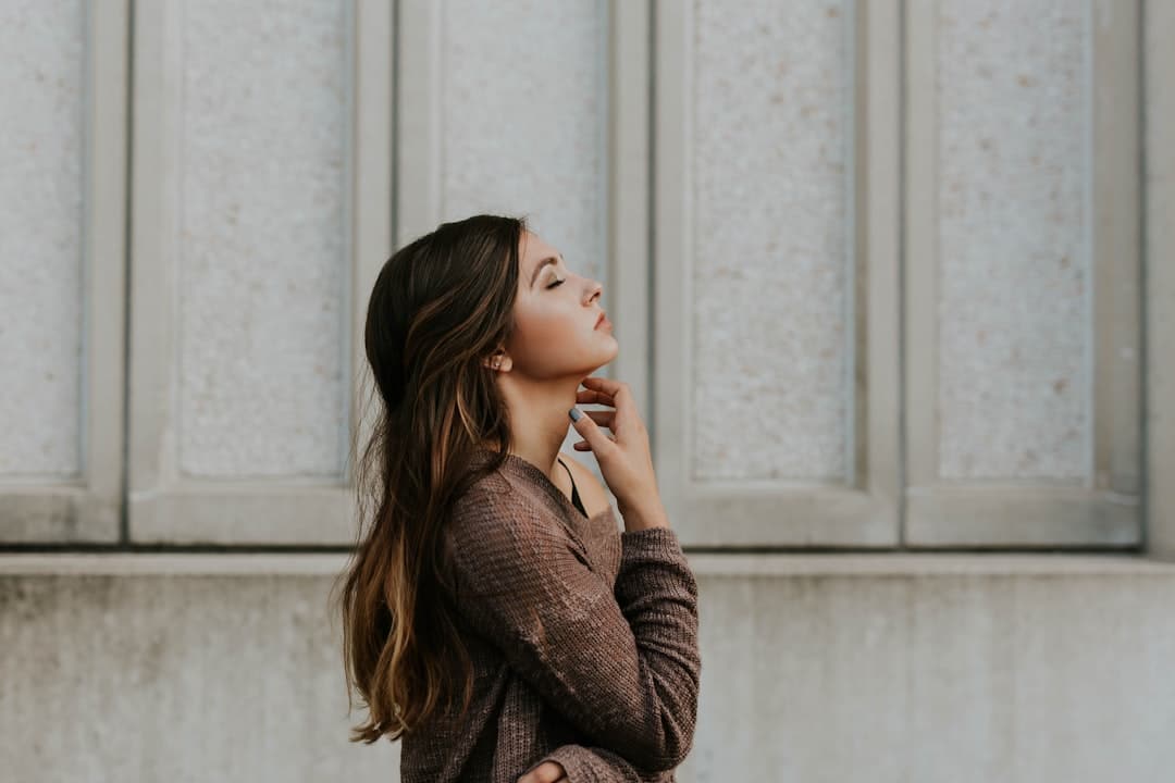 découvrez l'univers fascinant de la fille moderne : ses passions, ses défis et sa quête d'identité. un voyage inspirant à travers les yeux de la jeunesse d'aujourd'hui.