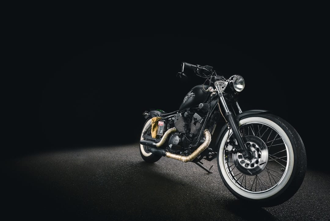 découvrez l'univers de la moto : actualités, conseils, guides d'achat et entretien pour passionnés et amateurs de deux-roues. trouvez la moto qui vous correspond !