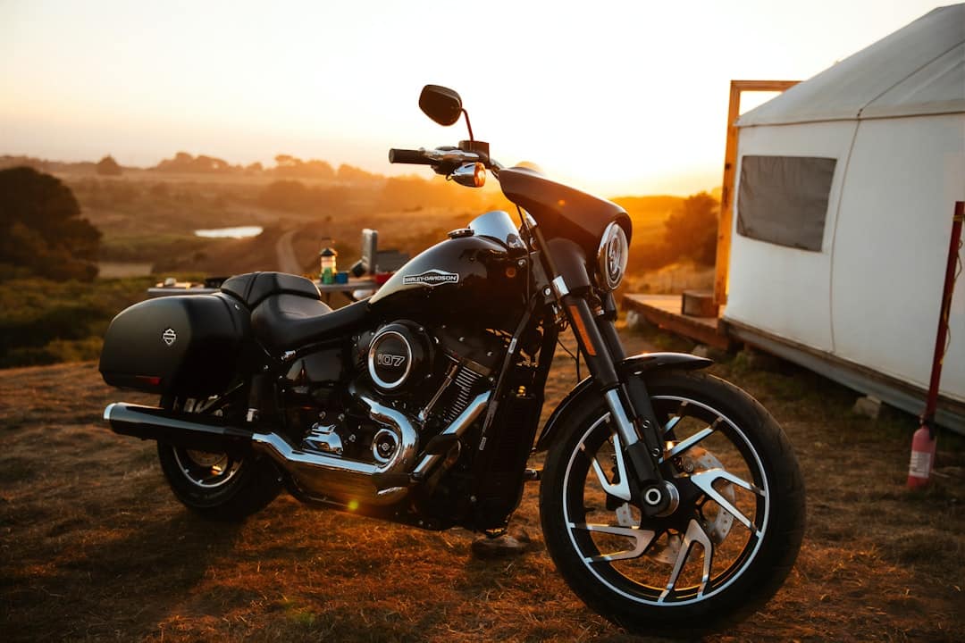 découvrez la sécurité ultime pour les motards avec notre article sur les airbags pour motos. protégez-vous en toute élégance et roulez en toute confiance grâce à cette technologie innovante qui révolutionne la sécurité à deux roues.