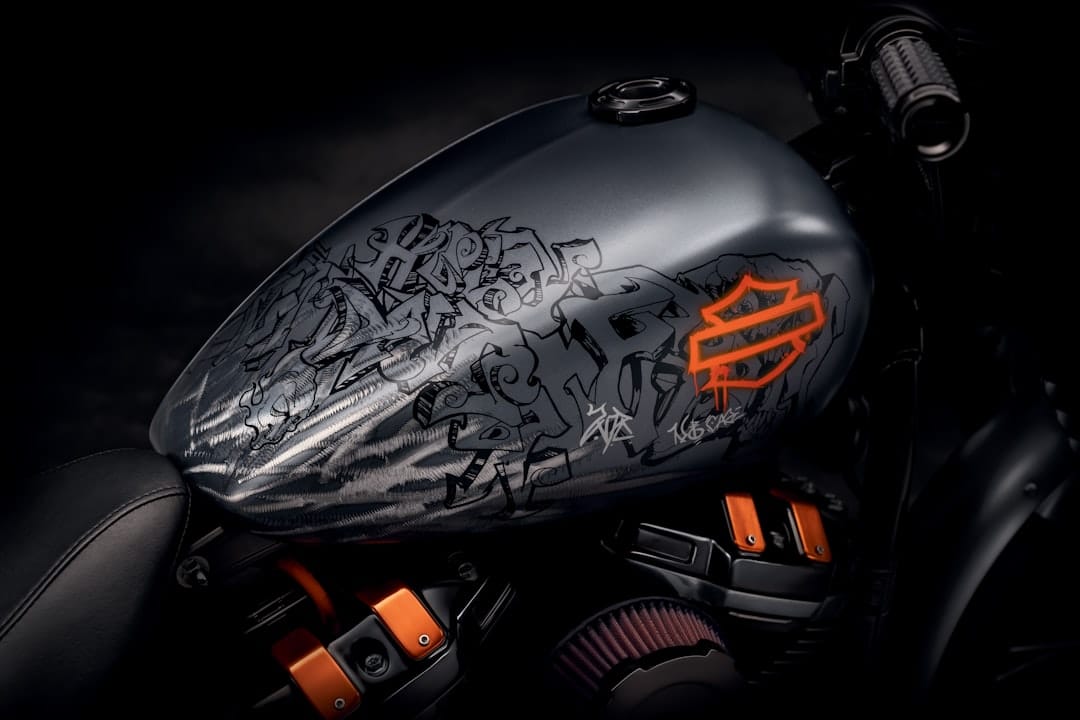 découvrez notre chariot de soutien pour roues de moto, conçu pour assurer la stabilité et la sécurité de votre deux-roues lors du stationnement ou du transport. idéal pour les passionnés de moto, ce dispositif facile à utiliser protège votre véhicule tout en offrant un maintien optimal.