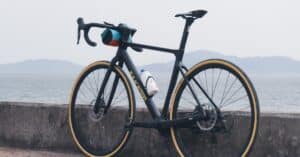 découvrez notre sélection de vélos de route performants, légers et adaptés à toutes vos aventures sur route. idéal pour les passionnés de cyclisme à la recherche de vitesse et d'endurance.