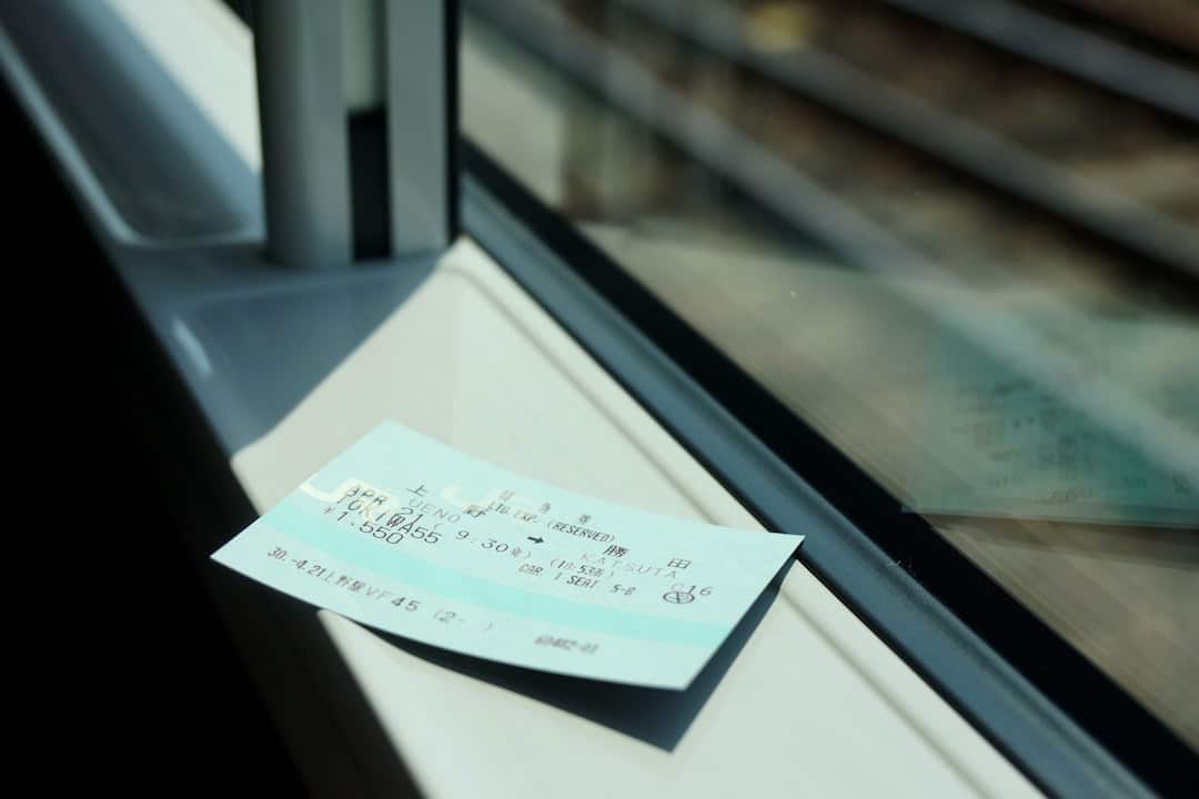 réservez vos billets de train facilement et rapidement. trouvez les meilleures offres pour voyager à prix réduit sur toutes les destinations.