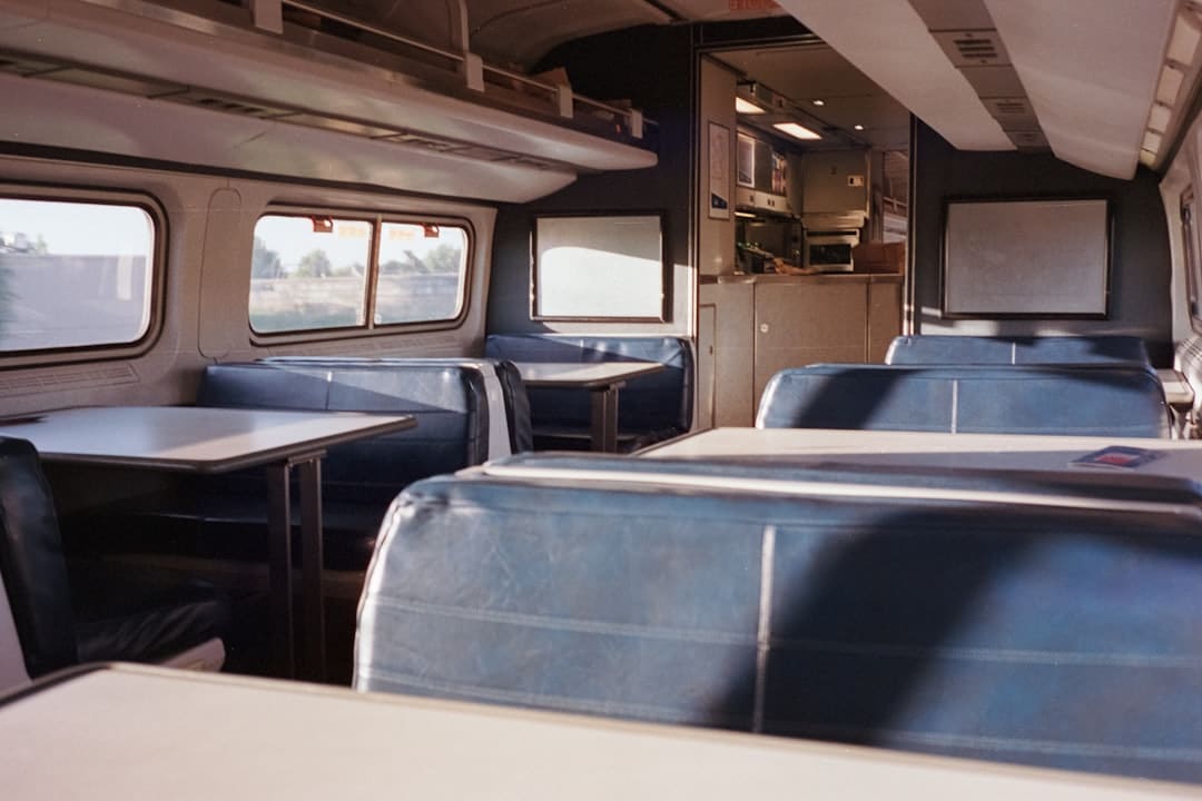 découvrez les avantages du voyage en train : confort, paysages magnifiques et respect de l’environnement pour tous vos déplacements en france ou en europe.