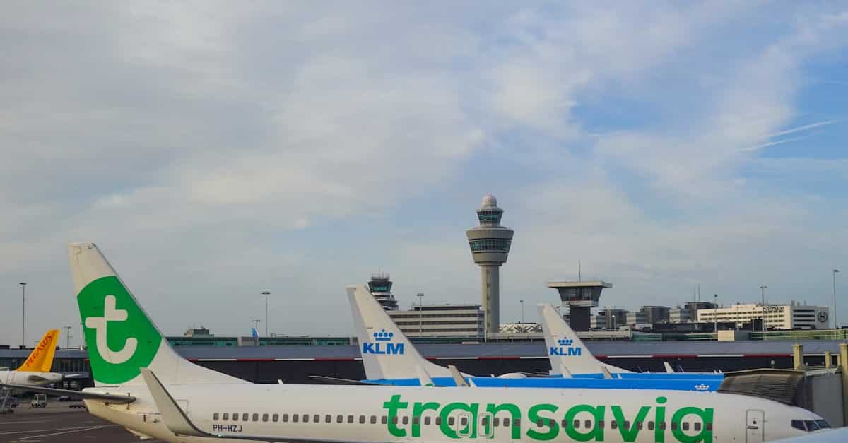 découvrez transavia, la compagnie aérienne low-cost qui vous propose des vols à petits prix vers de nombreuses destinations en europe et au-delà. profitez d’un voyage confortable, flexible et économique avec transavia !