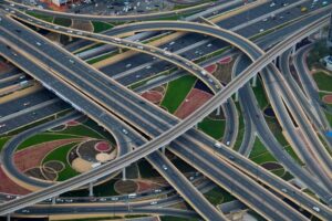 découvrez les différentes solutions de transport, qu'il s'agisse de transports en commun, de logistique, ou de services de livraison, pour répondre à tous vos besoins de déplacement et de gestion de marchandises.