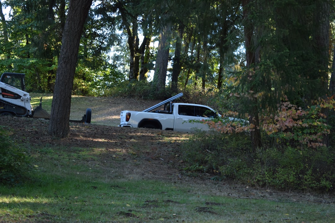 découvrez nos solutions de conversion de camion sur mesure pour transporter tout type de matériel en toute sécurité et efficacité.