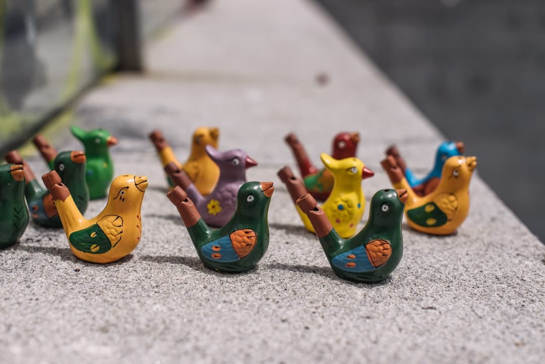 découvrez tout ce qu'il faut savoir sur le sifflet : définition, utilisation, histoire et conseils pour bien choisir votre whistle, que ce soit pour le sport, la sécurité ou la musique.