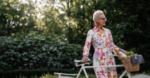 découvrez notre sélection de vélos pour femmes, alliant confort, style et performance pour toutes vos aventures à vélo.